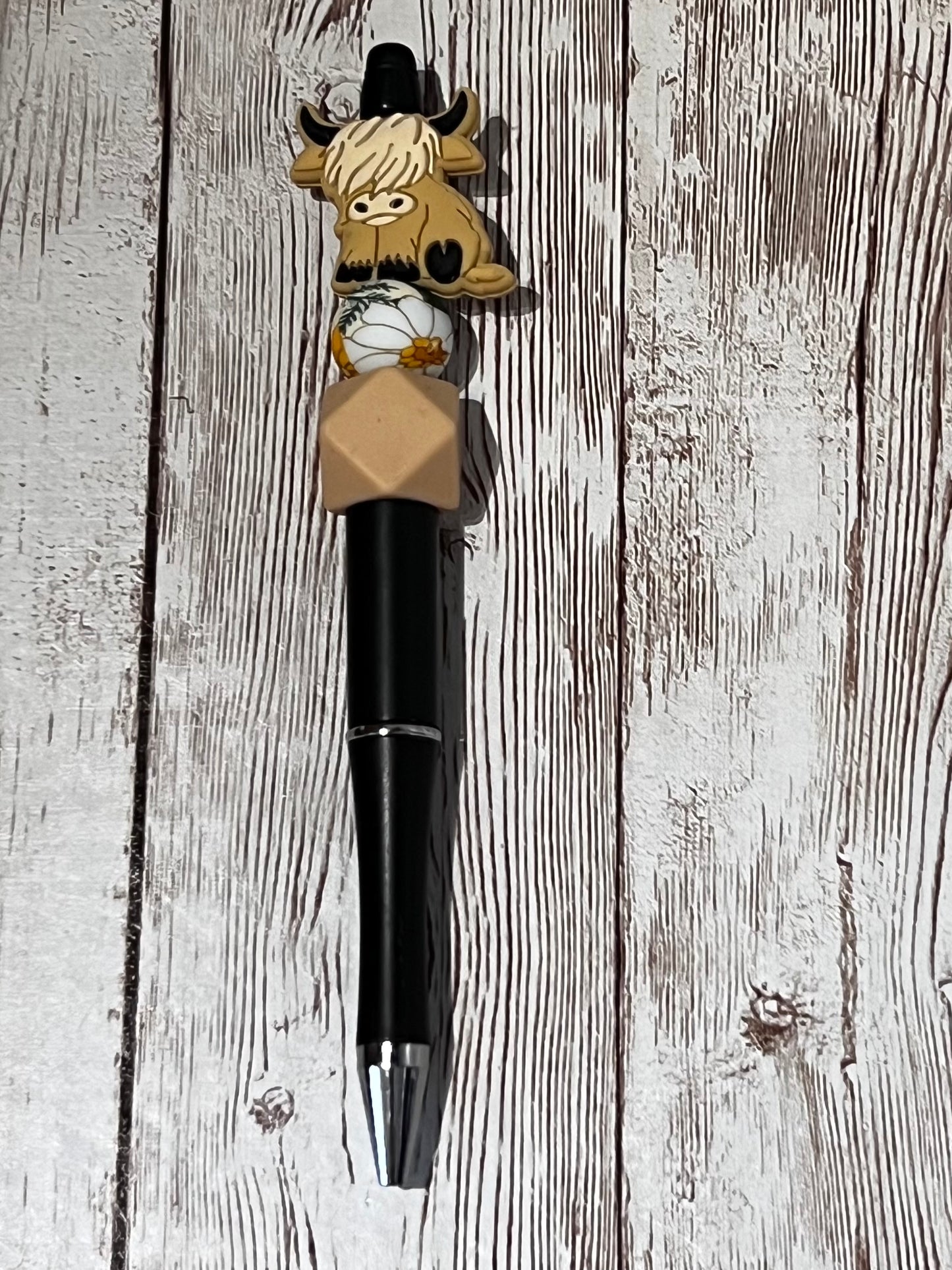 Highland Cow Beaded Pen | Western Cow Print Beaded Pen• Gift for Her | Cow Pen | Western Pen | Cow Print