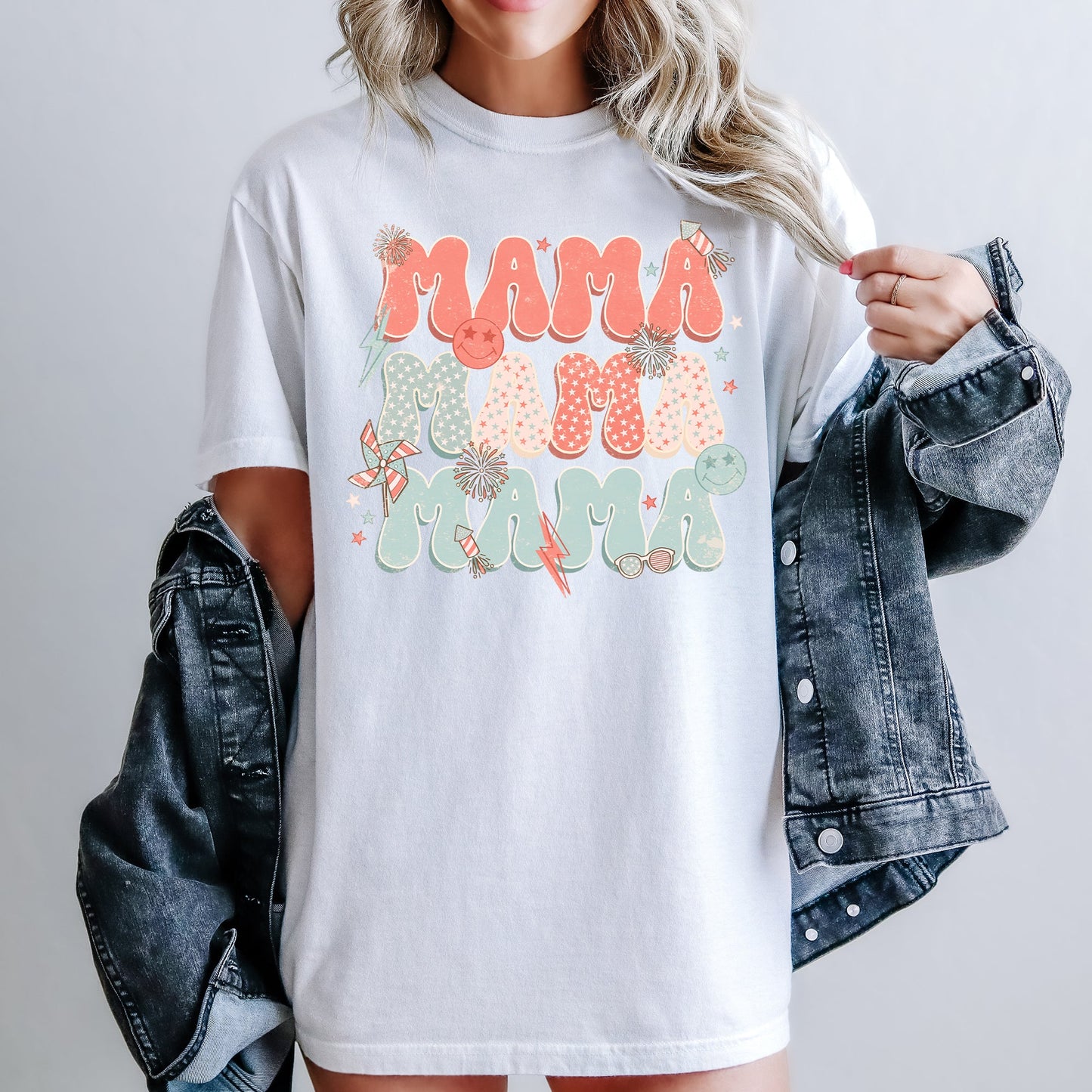 Mama, Patriotic, 4th of July, Fireworks, Retro, USA, America, 4th of July Tshirt Comfort Colors T-Shirt