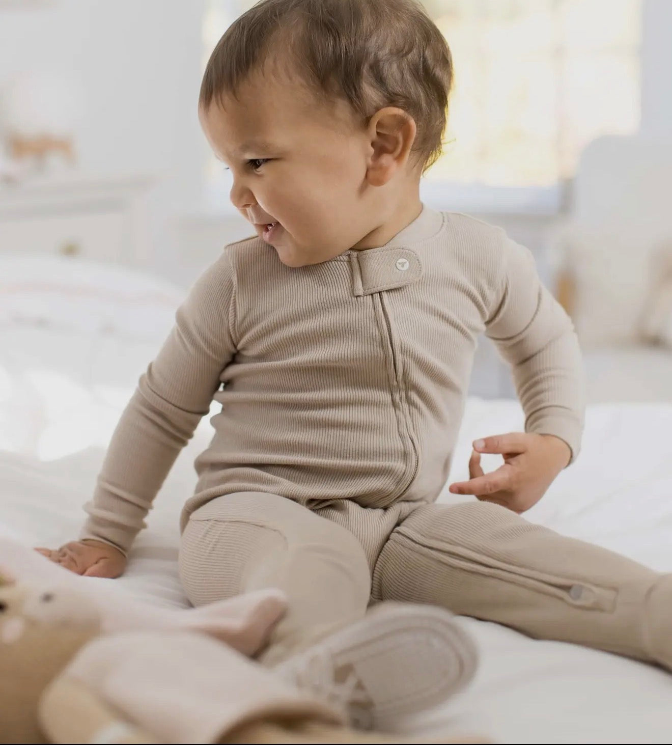 Burt's Bees Solid Rib Organic Cotton Sleep & Play-Hummus