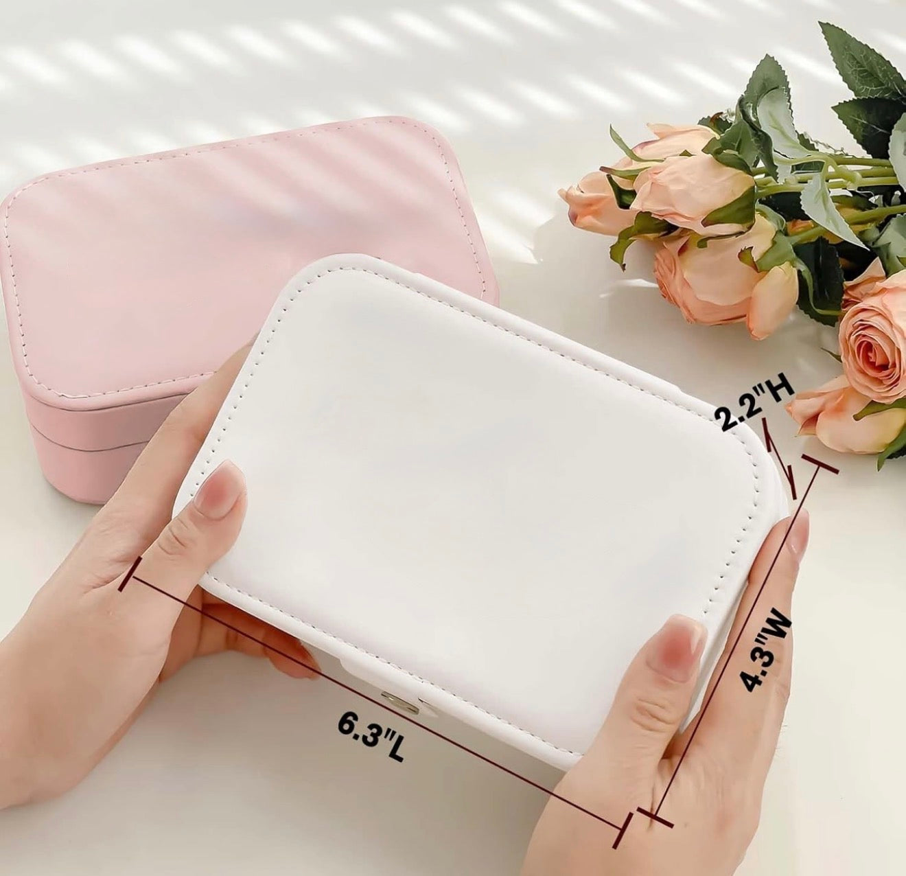 Travel Small Jewelry Case for Women, Girls, Small Jewelry Box for Rings Necklaces, Bracelets, Earrings