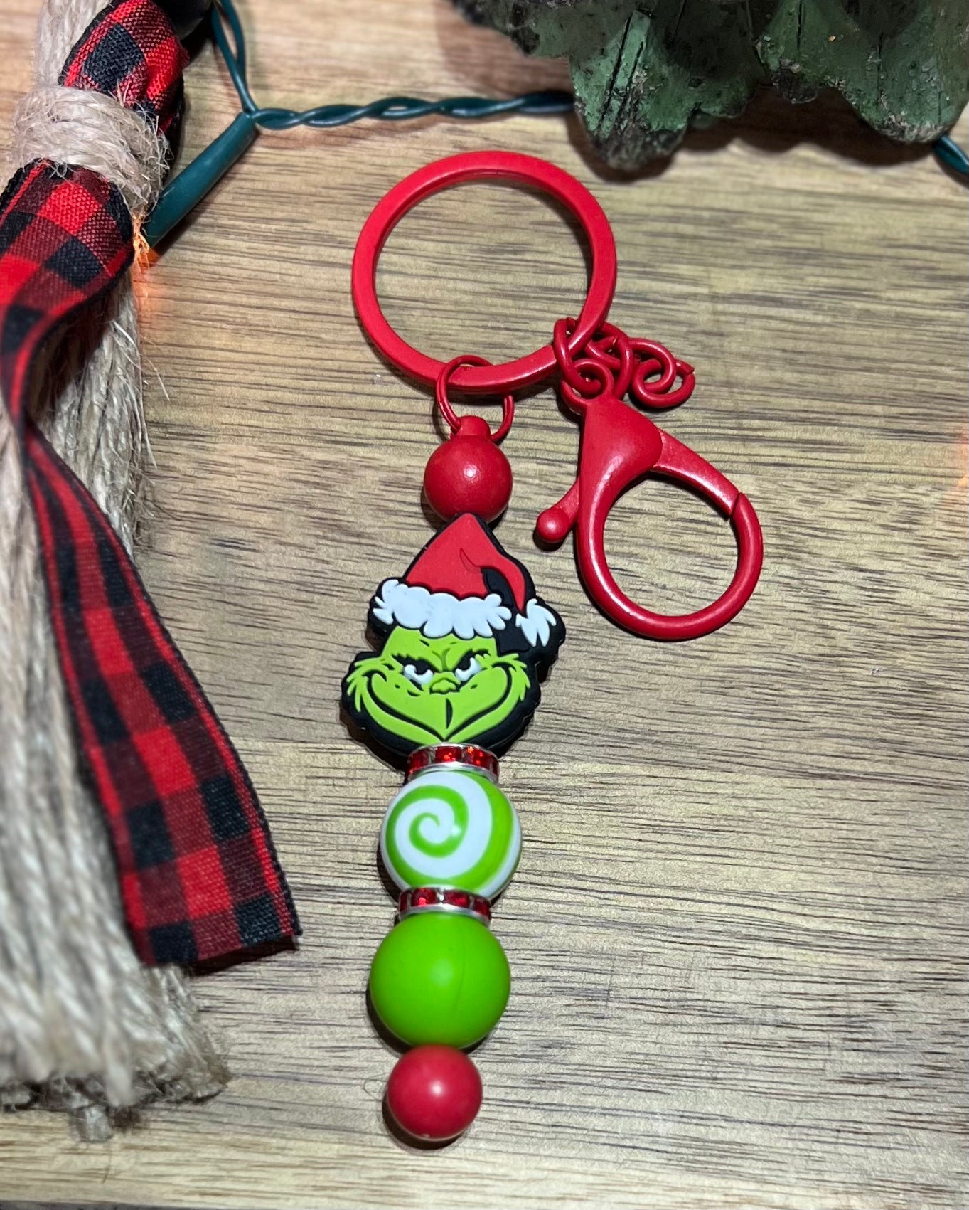 Beaded Keychain | Holiday Festive Keychain | Silicone Chunky Bead Keychain | Keyring | Beaded Keyring | Keyfob