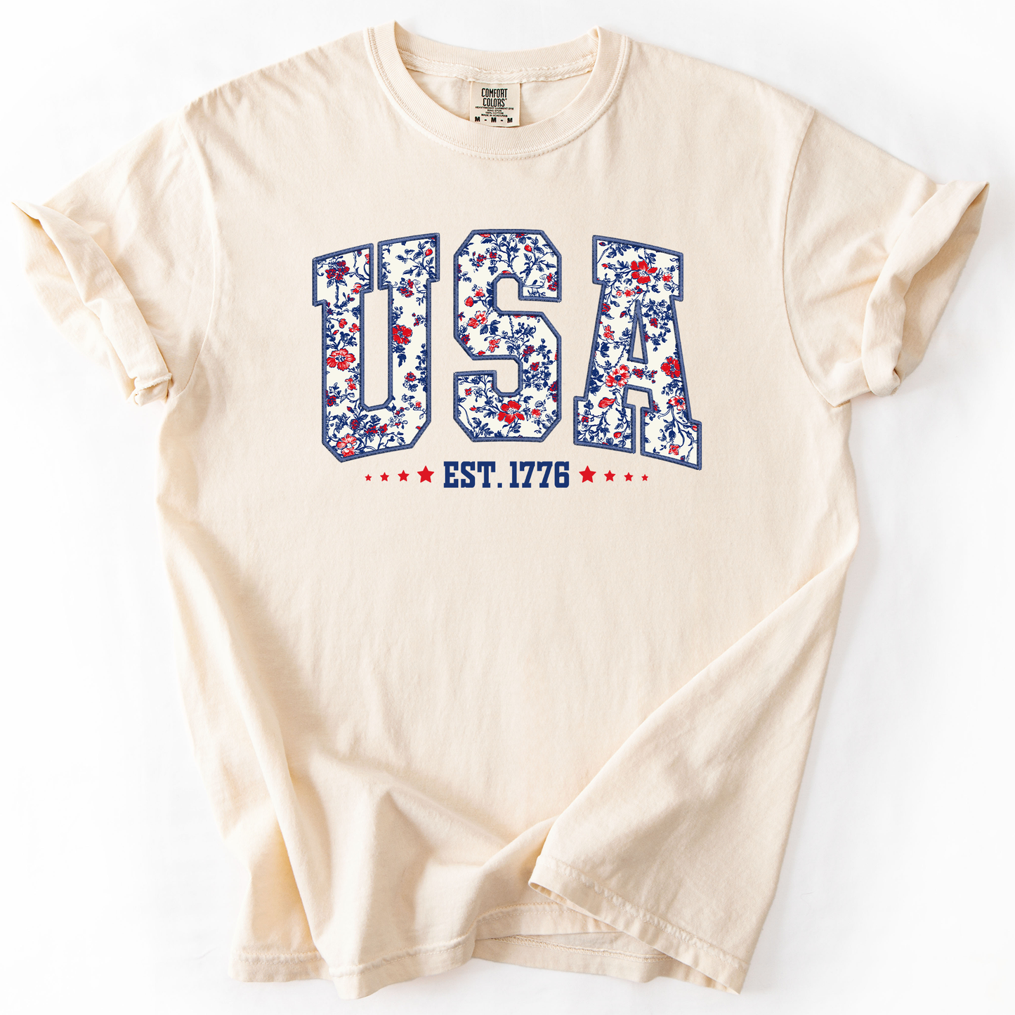 USA, Floral Pattern, Est 1776, Patriotic, America, Comfort Colors T-Shirt
